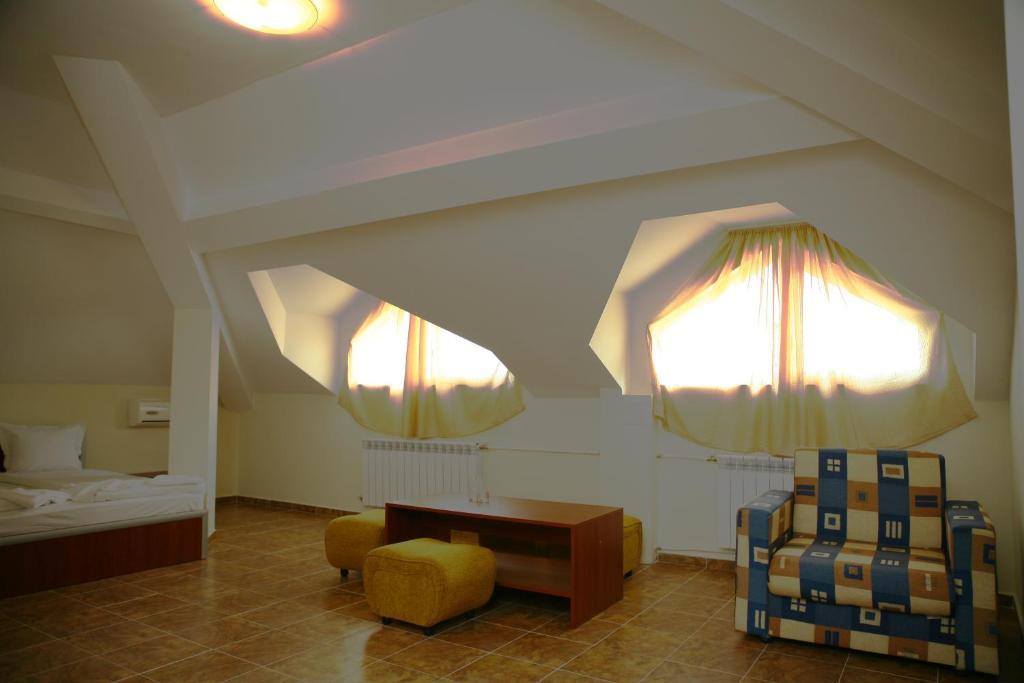 Hotel Queen Aydemir Quarto foto
