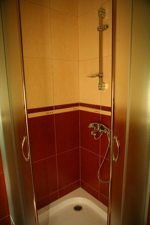 Hotel Queen Aydemir Quarto foto