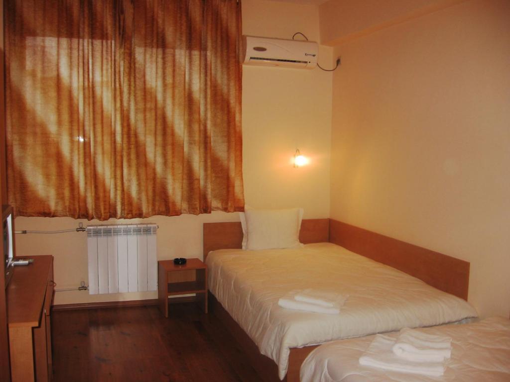 Hotel Queen Aydemir Quarto foto
